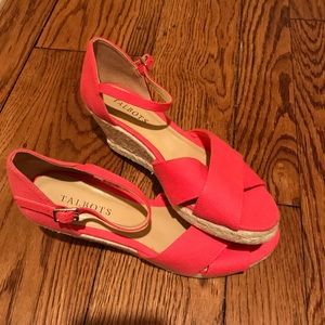 Talbots New Wedge Sandles👗👛👒🌷TALBOTS🎀🎀
